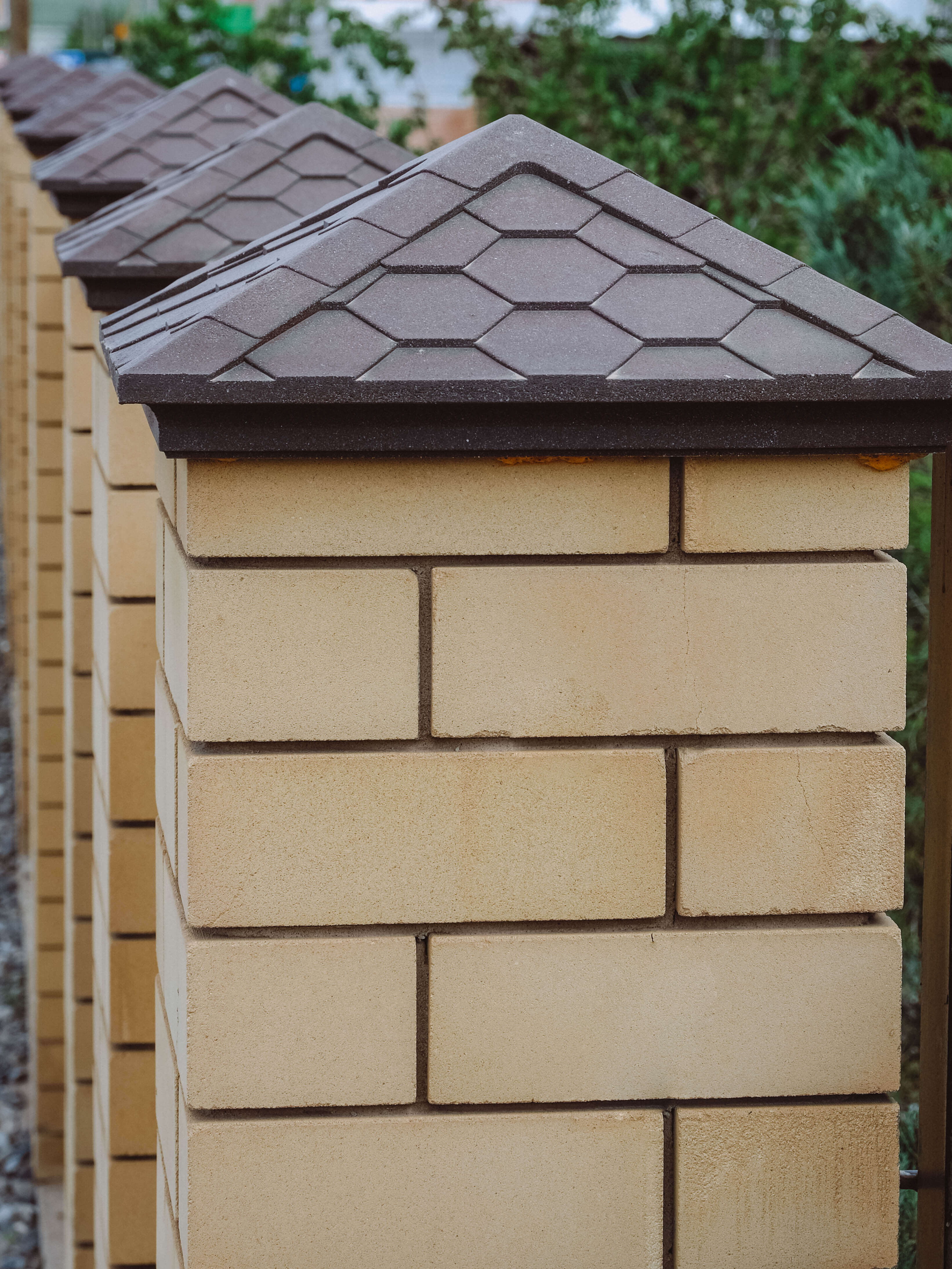 Колпак Zking Эверест Коричневый на столб 1.5х1.5 кирпича (390х390мм) в Обнинске фото